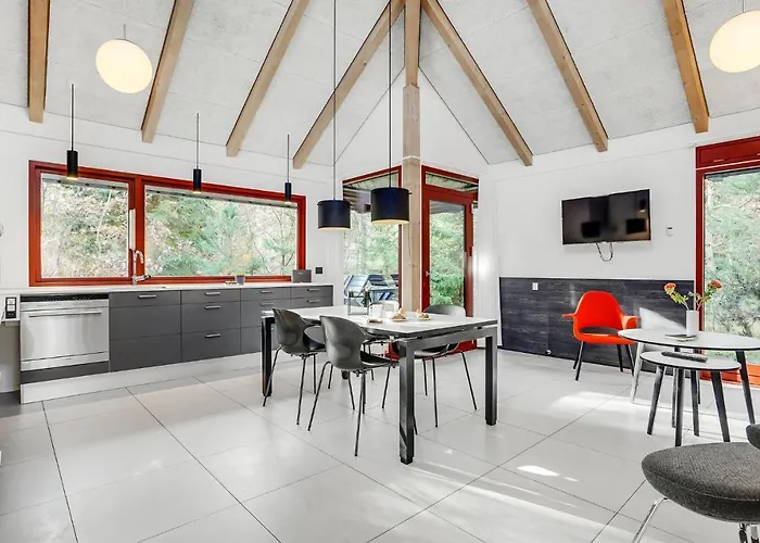 Σπίτι διακοπών Lovely In With Kitchen *