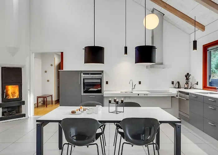 Σπίτι διακοπών Lovely In With Kitchen *